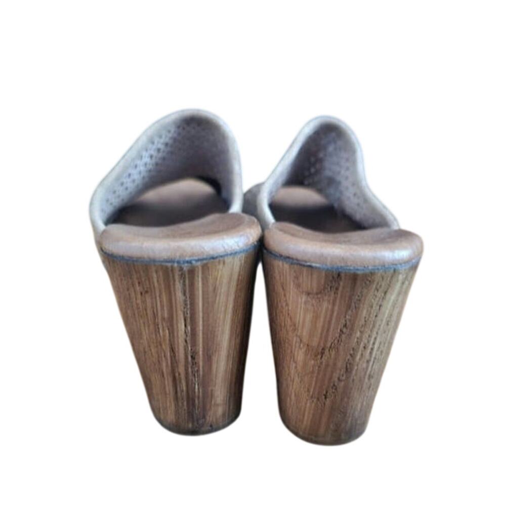 Eric Michael Open-toe Heeled Mules Women's Size 9 Wooden Clogs